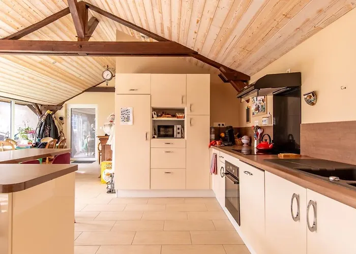 L'ecole De'rive, 12 Personnes * Saumur