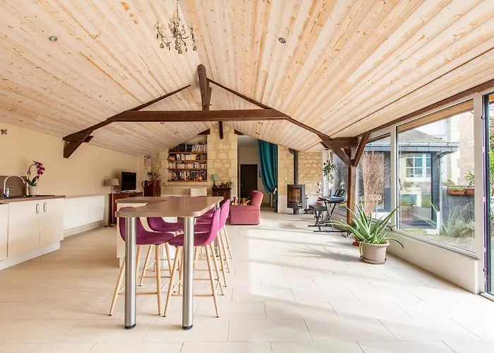 Prázdninový dům L'ecole De'rive, 12 Personnes